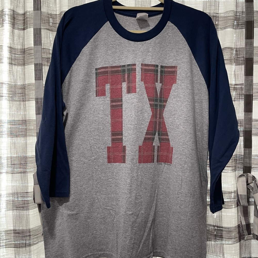 Plaid TX Graphic Women's Raglan Tee